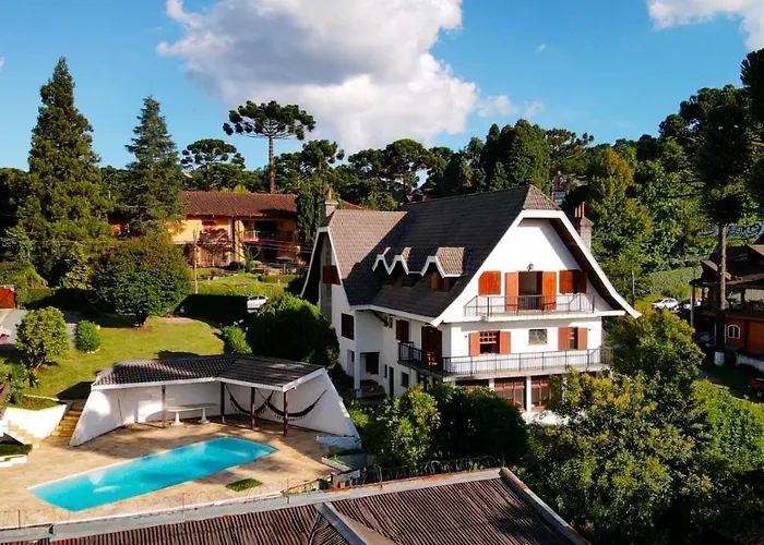 Casa Três Rios - Campos do Jordão