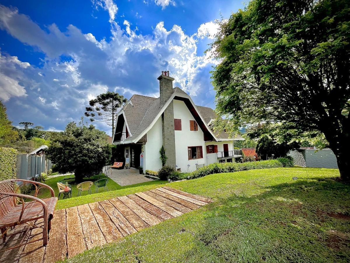 Casa de hóspedes Casa Tres Rios - Campos do Jordão